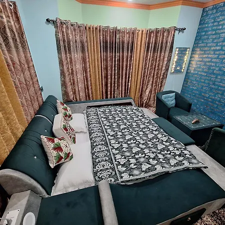 Oak Heaven Cottage Gulmarg Tangmarg Exterior photo