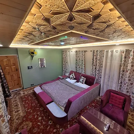 Oak Heaven Cottage Gulmarg Tangmarg Exterior photo