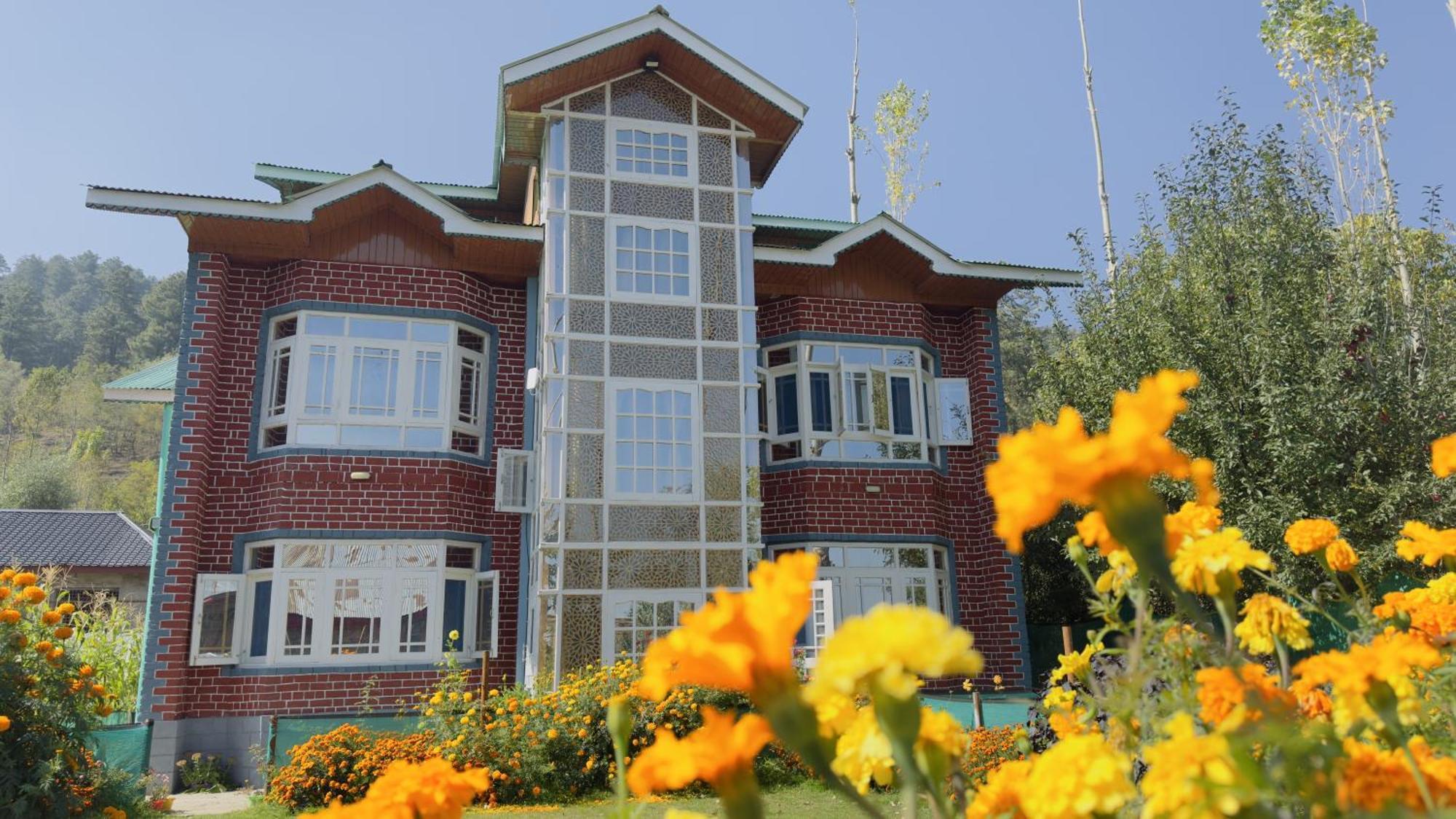 Oak Heaven Gulmarg * Tangmarg