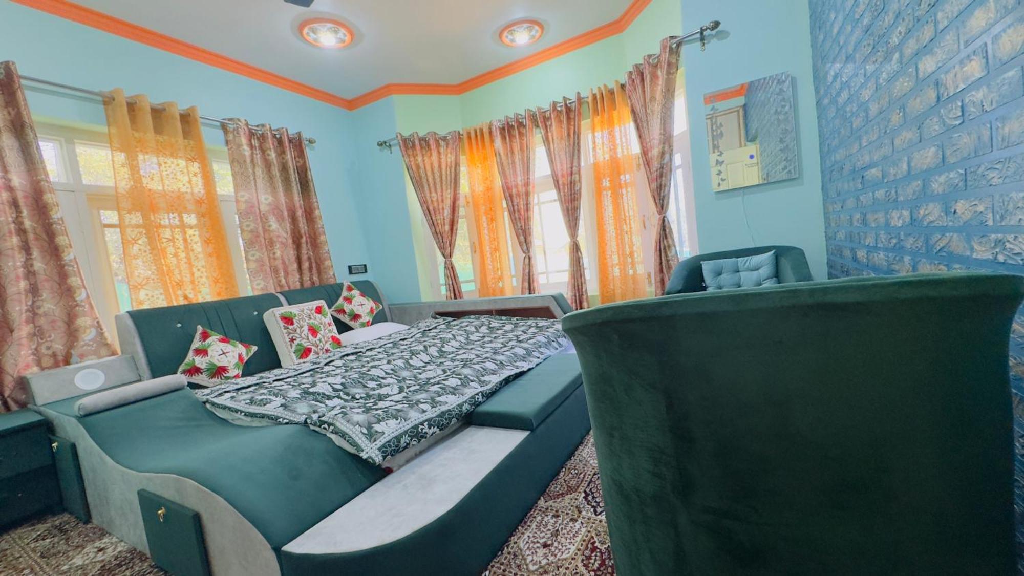 Homestay Oak Heaven Gulmarg Tangmarg